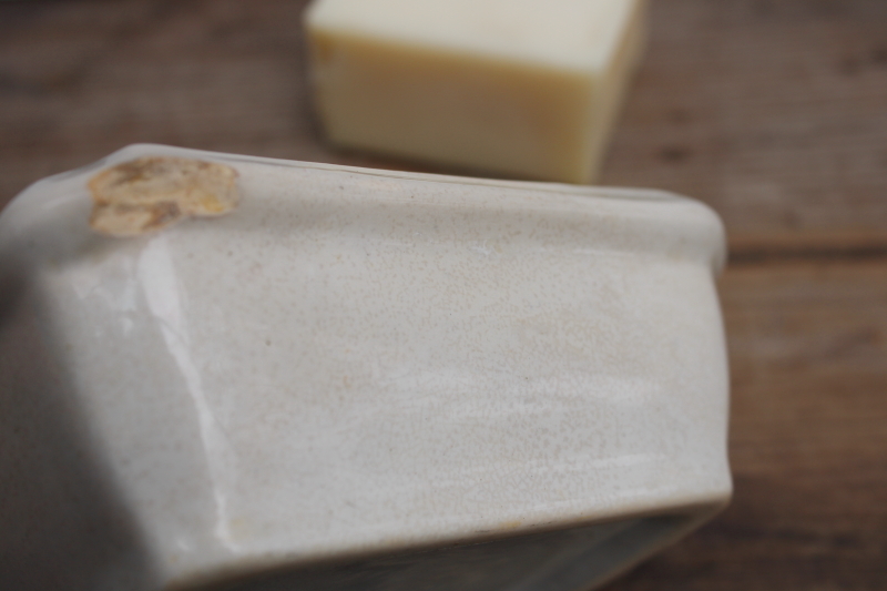photo of antique 1800s vintage china soap dish, soap drainer stained white ironstone shabby Victorian utility ware  #3