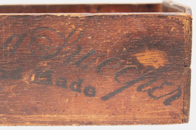 photo of antique 1800s vintage wood cigar box w/ old script lettering advertising Havana cigars #4