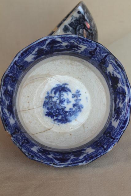 photo of antique 1840s 1850s blue & white china bowls, footed bowl cafe au lait shape #5