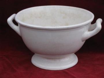 catalog photo of antique 1850s white ironstone dish w/ handles, old Wedgwood garter mark