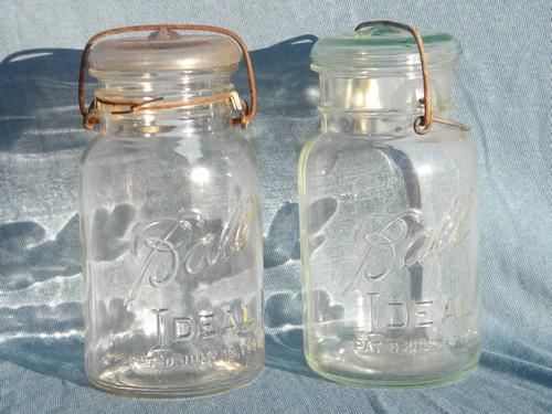 photo of antique 1908 Ball Ideal canning jars, glass lightning lids w/ wire bails #2