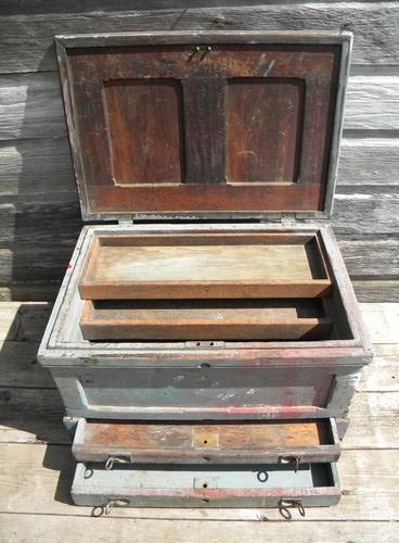 photo of antique 19th C. pine wood tool box or chest w/hand cut dovetails and brass hardware #5