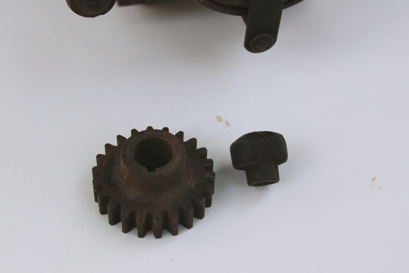 photo of antique Bosch Type ZEV magneto, vintage motorcycle parts Harley Davidson?  #14