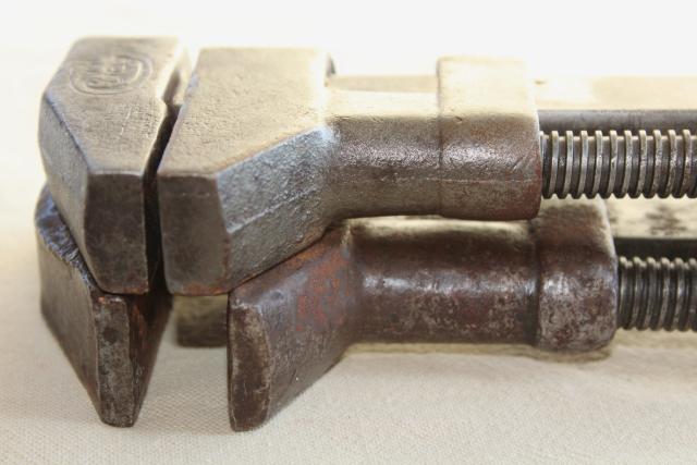 photo of antique Coes monkey wrenches, vintage Billings railroad wrench W&OI RR 1800s patent #12