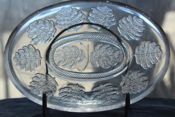 catalog photo of antique EAPG pressed pattern glass jelly dish, oval cover bowl w/ oak leaf leaves