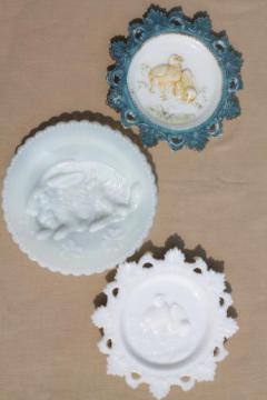 catalog photo of antique Easter milk glass rabbit & baby chicks lace edge plates, vintage holiday decorations