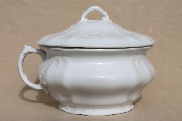 photo of antique English ironstone china chamber pot & cover in mint condition, snowy white #4