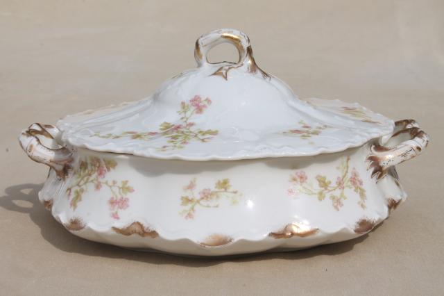 photo of antique Haviland Limoges china serving pieces, tureen, covered bowl, platter etc. #4