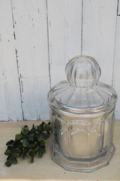 catalog photo of antique Heisey Colonial panel pattern canister, two quart crushed fruit jar w/ lid