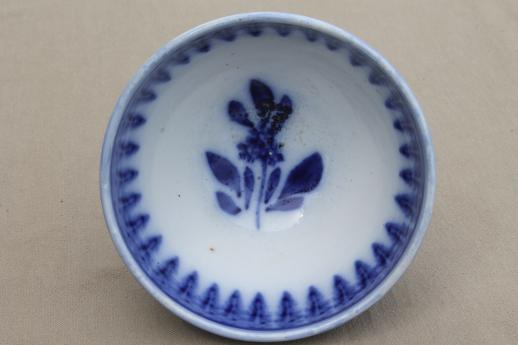 photo of antique Maastricht Holland cafe au lait bowl, Delft flow blue & white china #3