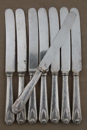 photo of antique N monogram hammered silver knives, early 1900s vintage silver plate flatware #4