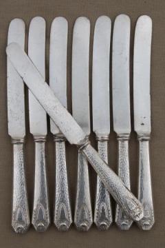 catalog photo of antique N monogram hammered silver knives, early 1900s vintage silver plate flatware