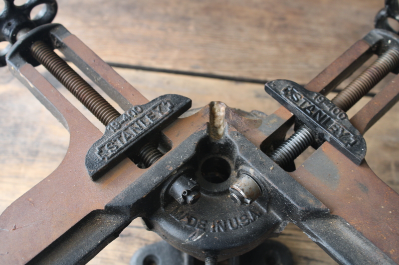 photo of antique Stanley 400 miter vise clamps for architectural framing & molding #6