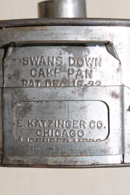 photo of antique Swans Down cake pan, 1920s vintage baking tin w/ old patent date #8