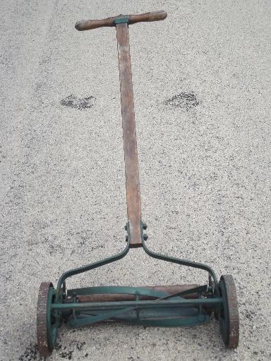 photo of antique Trojan manual push reel lawn mower, WWI vintage w/steel wheels #3