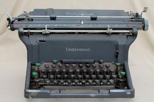photo of antique Underwood No 6 typewriter, vintage mechanical typewriter w/ bakelite keys for altered art #3