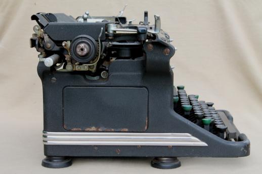 photo of antique Underwood No 6 typewriter, vintage mechanical typewriter w/ bakelite keys for altered art #10