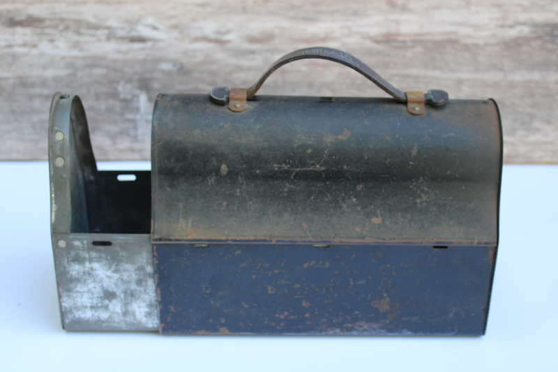 photo of antique Universal metal lunch box w/ slide out drawer, WWI vintage lunch pail 1913 patent dates  #2