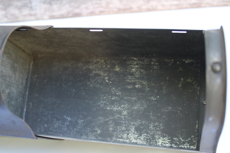 photo of antique Universal metal lunch box w/ slide out drawer, WWI vintage lunch pail 1913 patent dates  #4