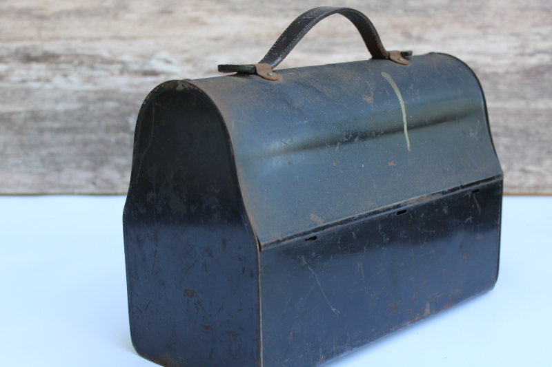 photo of antique Universal metal lunch box w/ slide out drawer, WWI vintage lunch pail 1913 patent dates  #6