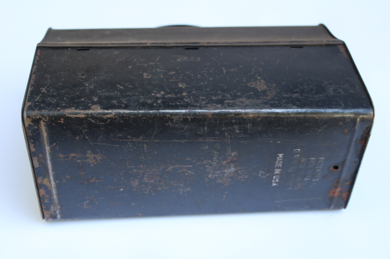 photo of antique Universal metal lunch box w/ slide out drawer, WWI vintage lunch pail 1913 patent dates  #8