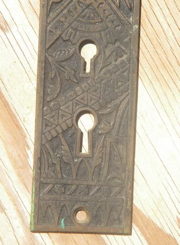 photo of antique Victorian Arts & Crafts bronze/brass door knob escutcheon plate #3