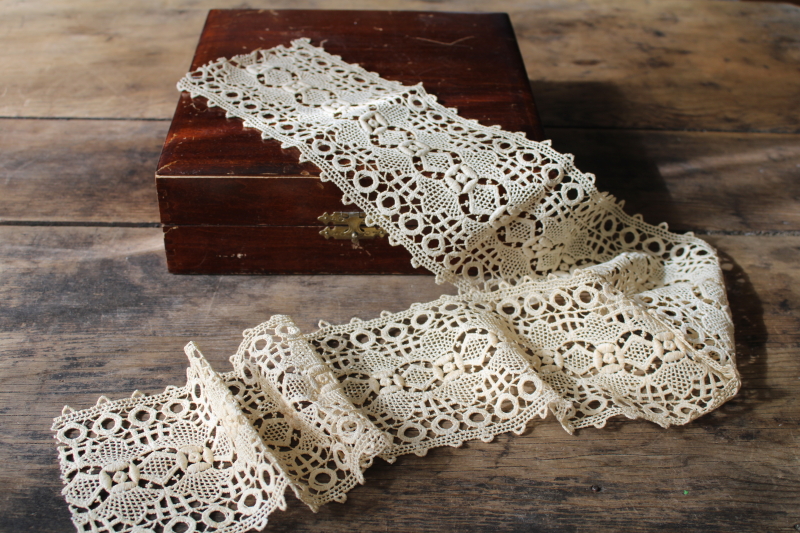 photo of antique Victorian era cotton lace trim or insertion, turn of the century vintage chemical lace #1