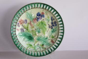 catalog photo of antique Villeroy & Boch German majolica pottery plate w/ reticulated border