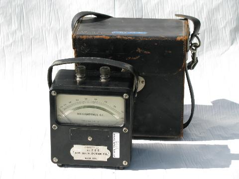 photo of antique Weston electric bakelite ammeter w/leather case #1