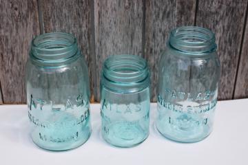catalog photo of antique aqua blue glass canning jars, Atlas Strong Shoulder Mason jar lot quarts & pint