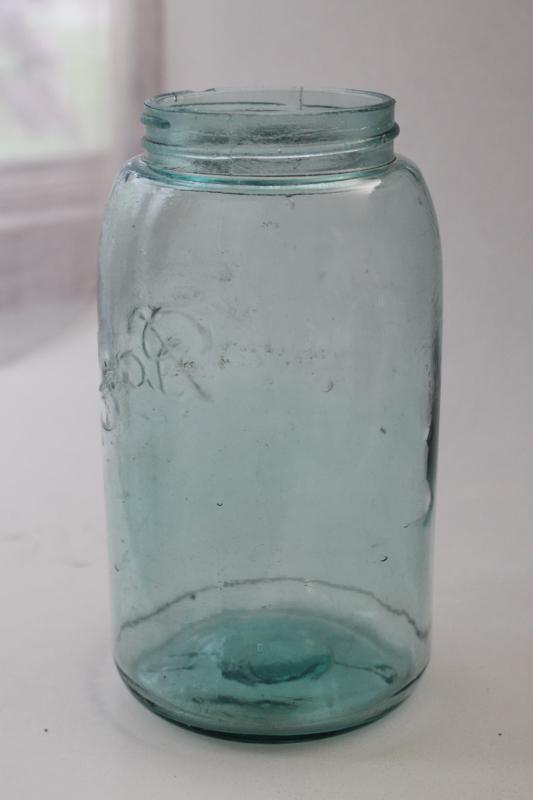 photo of antique aqua blue glass one quart size jar Ball Mason with 3L script lettering #6