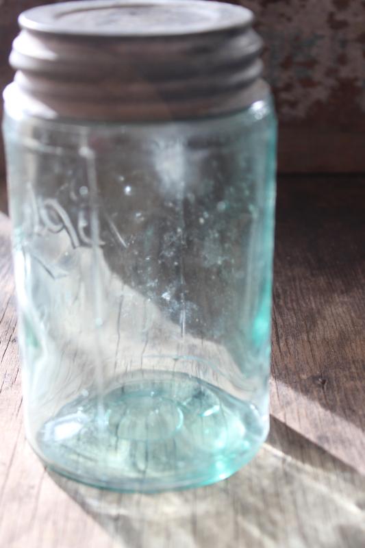 photo of antique aqua blue glass pint size jar Ball Mason with 3L script lettering #4