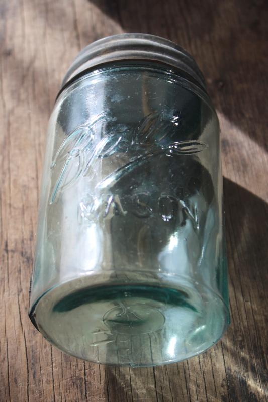 photo of antique aqua blue glass pint size jar Ball Mason with 3L script lettering #8