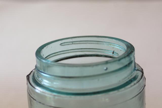 photo of antique aqua blue glass pint size jar Ball Mason with 3L script lettering #3