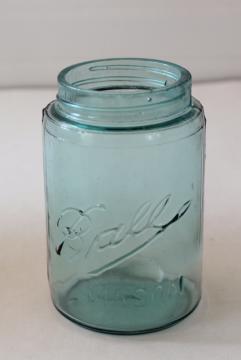 catalog photo of antique aqua blue glass pint size jar Ball Mason with 3L script lettering