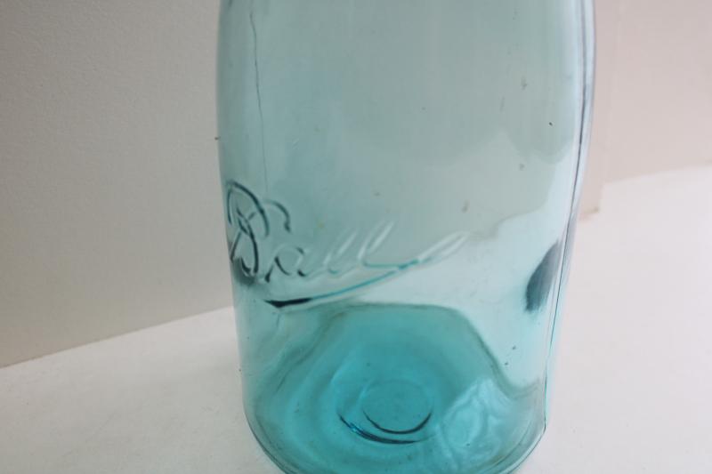 photo of antique aqua blue glass two quart size jar Ball Mason with 3L script lettering #2