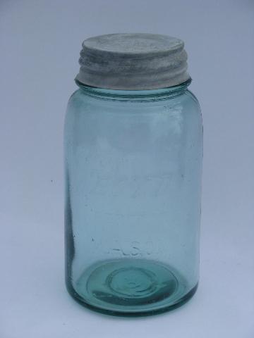 photo of antique aqua blue green glass 1 qt Boyd Perfect Mason jar #1