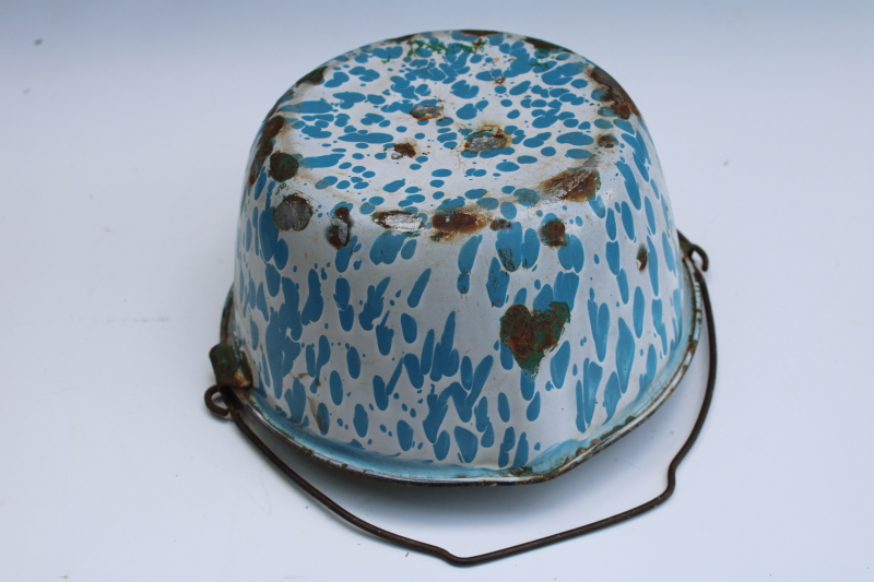 photo of antique blue & white splatterware enamel ware kettle pot w/ wire bail handle, primitive bucket  #6