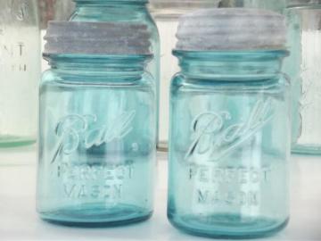 catalog photo of antique blue glass mason jars, old zinc lid Ball jars, pint jelly / relish jars