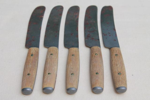 photo of antique bone antler handles & wood handled table / dinner knives, civil war vintage flatware #9