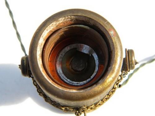 photo of antique brass early dimmer socket for early electric lighting, 1908 patent #5