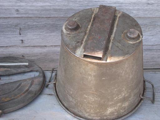 photo of antique bread maker, hand crank dough rising bucket, 1905 Universal #4 #6