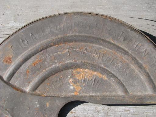 photo of antique bread maker, hand crank dough rising bucket, 1905 Universal #4 #8