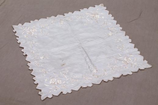 photo of antique bride's hanky, embroidered ivory silk handkerchief vintage 1920s or 30s #1