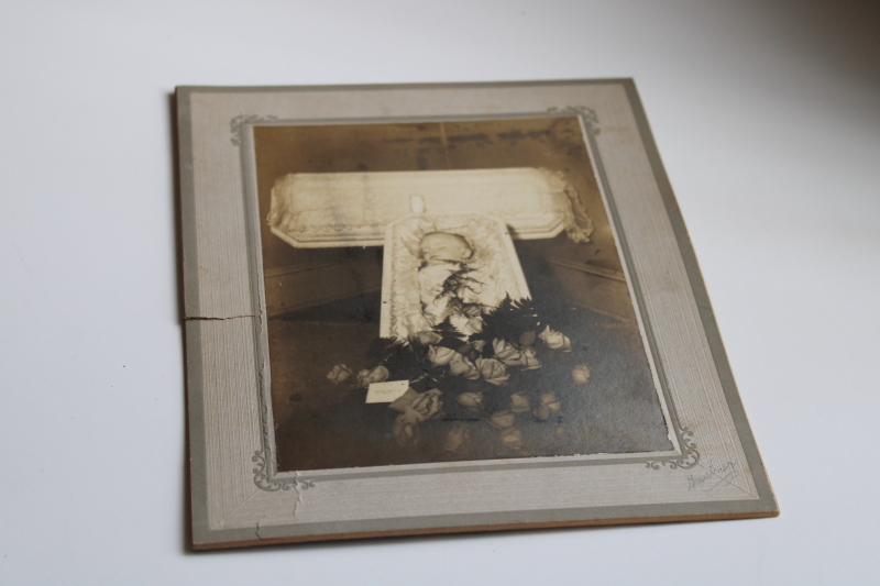photo of antique cabinet card photo, baby in casket w/ flowers, vintage post mortem photo #1