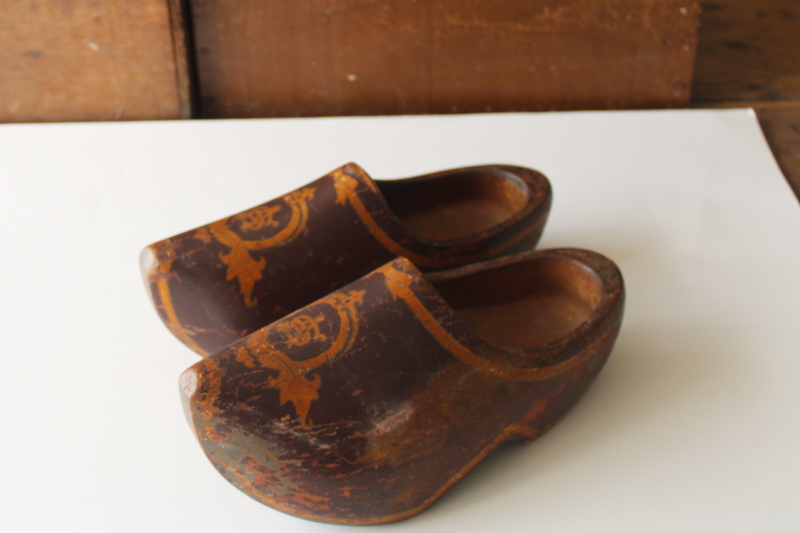 photo of antique carved wood clogs, 1800s vintage old world primitives w/ beautiful original paint #1