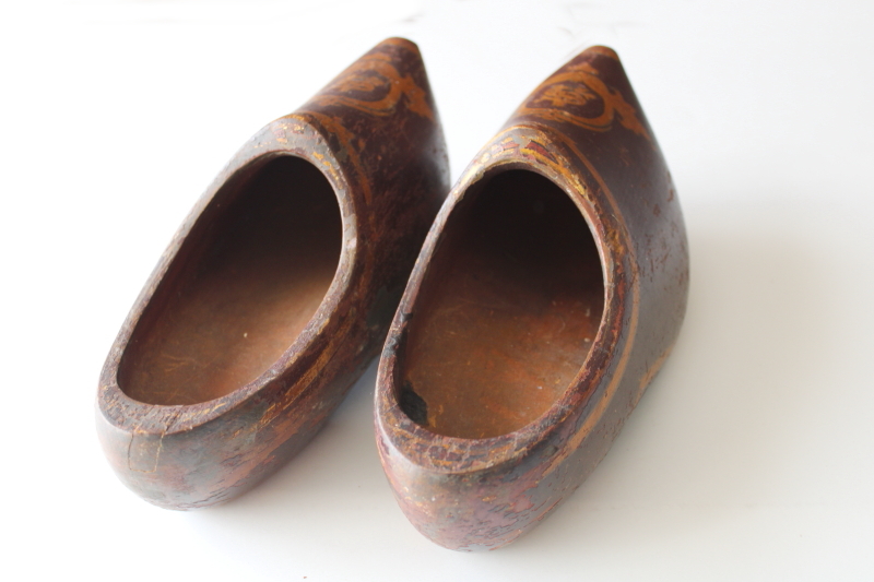 photo of antique carved wood clogs, 1800s vintage old world primitives w/ beautiful original paint #5