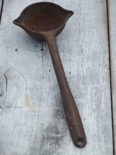 photo of antique cast iron blacksmith's smelting ladle, Hollands lead melting spoon #4