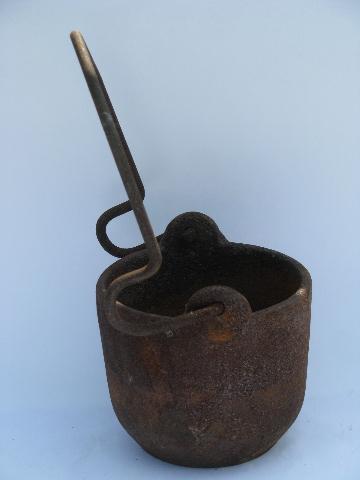 photo of antique cast iron cauldron pot, cute small size w/ handle to hang over rod #2