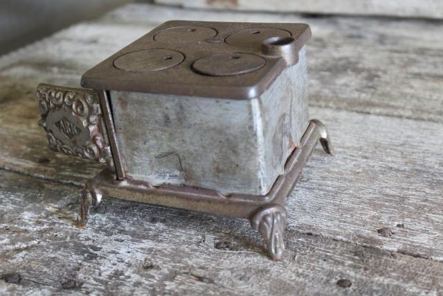 photo of antique cast iron toy stove Ark wood stove, Arcade novelty or saleman's sample #9